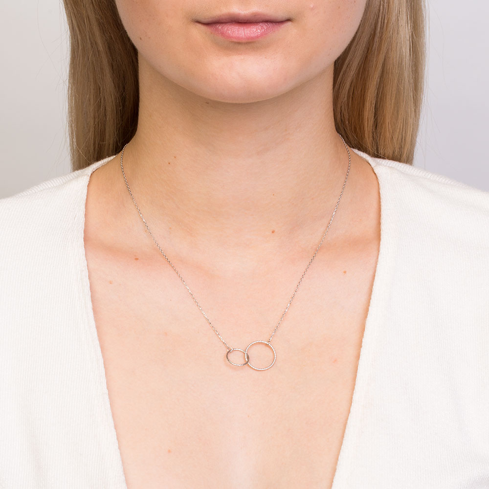 Circle Link Necklace in Sterling Silver