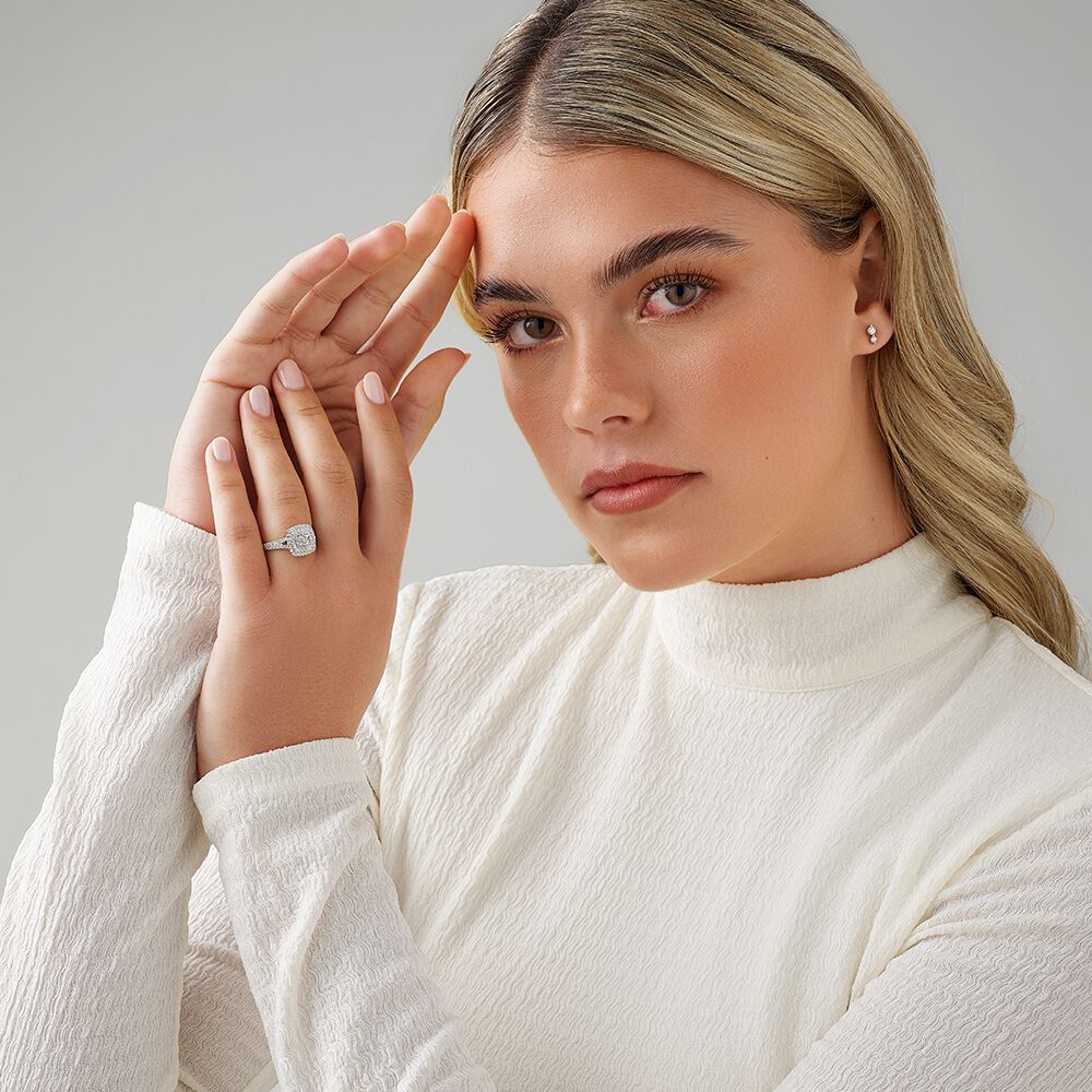 Michael hill cluster ring on sale