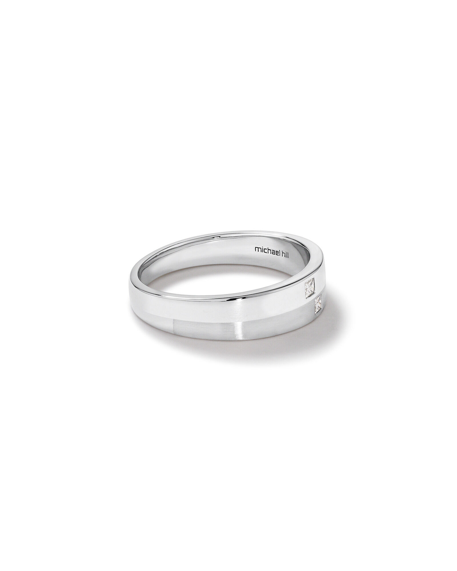 Men s Ring with Diamonds in 10kt White Gold