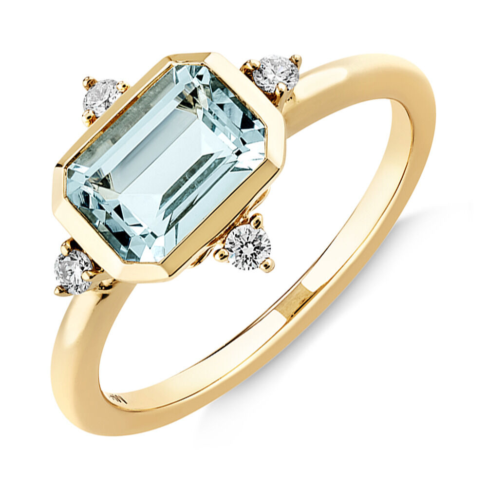 Bezel Ring with Aquamarine Diamonds in 10kt Yellow Gold