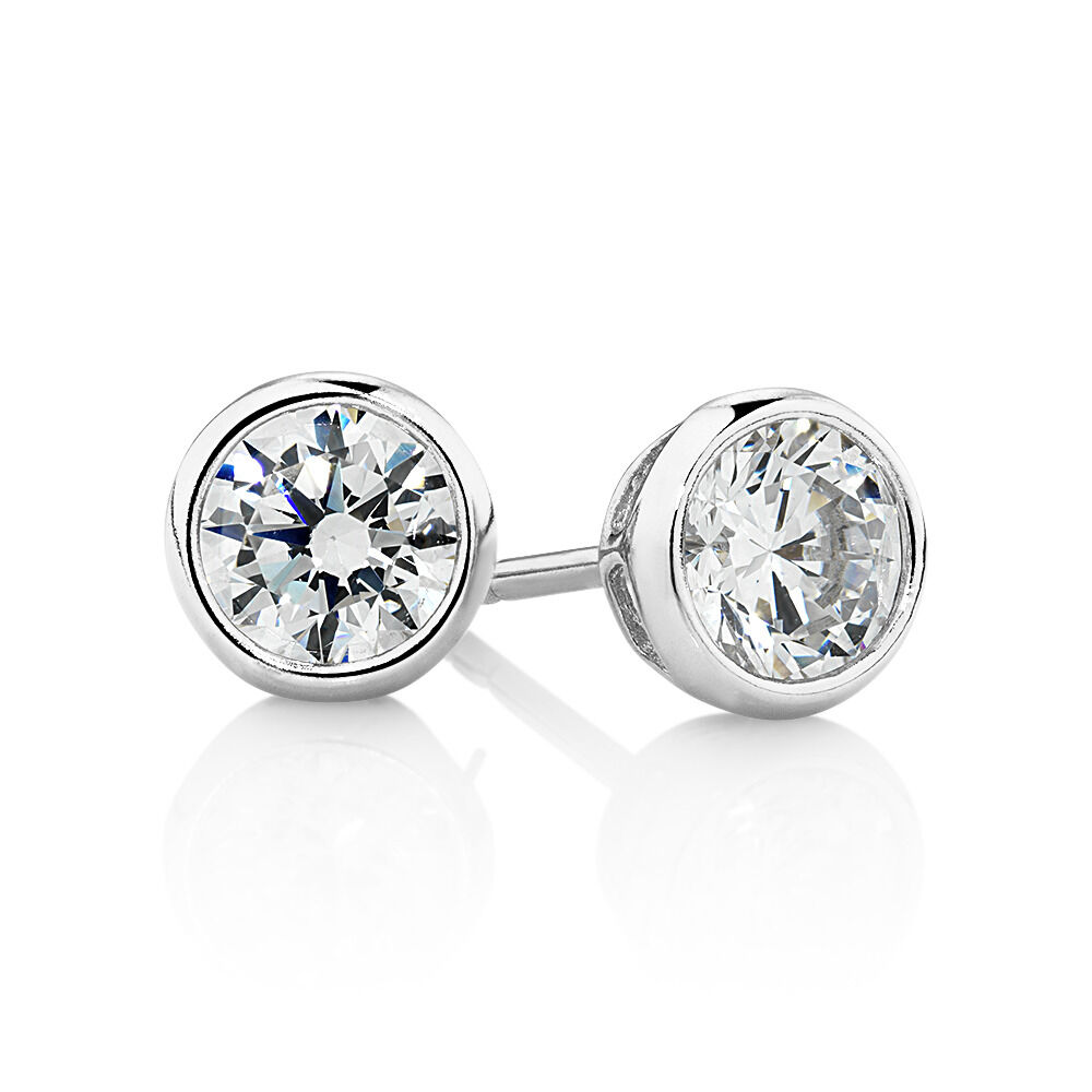 Stud Earrings with Cubic Zirconia in Sterling Silver