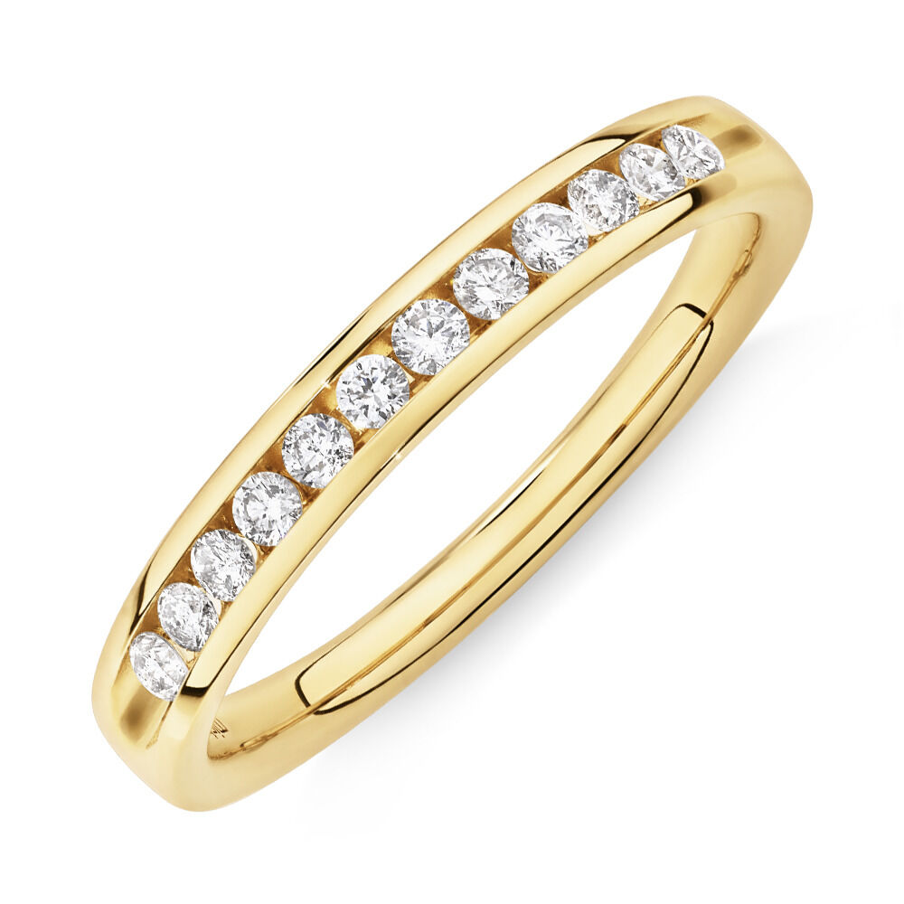 Wedding Band with 1/4 Carat TW of Diamonds in 14ct Yellow Gold