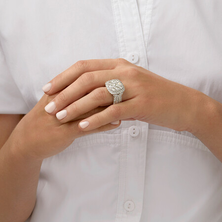 Cluster Halo Ring with 4 Carat TW of Diamonds in 10ct White Gold Cluster Halo Ring with 4 Carat TW of Diamonds in 10ct White Gold