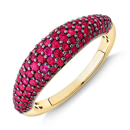 Ring with Ruby in 10kt Yellow Gold