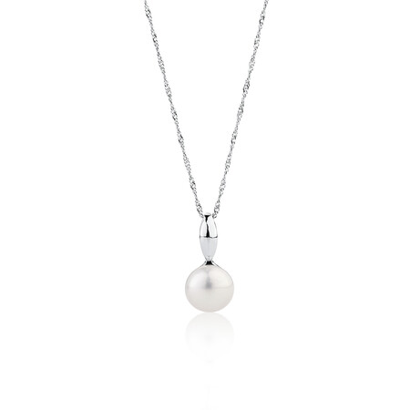 Pendant with Cultured Freshwater Pearl in Sterling Silver