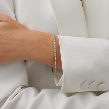 Tennis Bracelet with 2 Carat TW of Diamonds in 10kt White Gold Tennis Bracelet with 2 Carat TW of Diamonds in 10kt White Gold