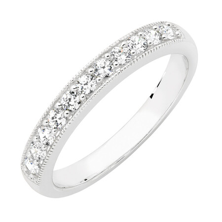 Ring with Cubic Zirconias in Sterling Silver Ring with Cubic Zirconias in Sterling Silver