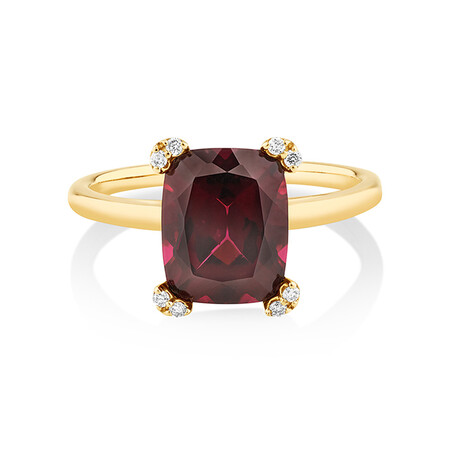 Ring with Rhodolite Garnet & Diamonds In 10ct Yellow Gold Ring with Rhodolite Garnet & Diamonds In 10ct Yellow Gold