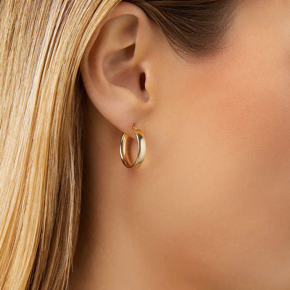15mm Hoop Earrings in 10kt Yellow Gold