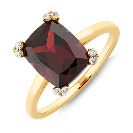 Ring with Rhodolite Garnet & Diamonds In 10ct Yellow Gold Ring with Rhodolite Garnet & Diamonds In 10ct Yellow Gold