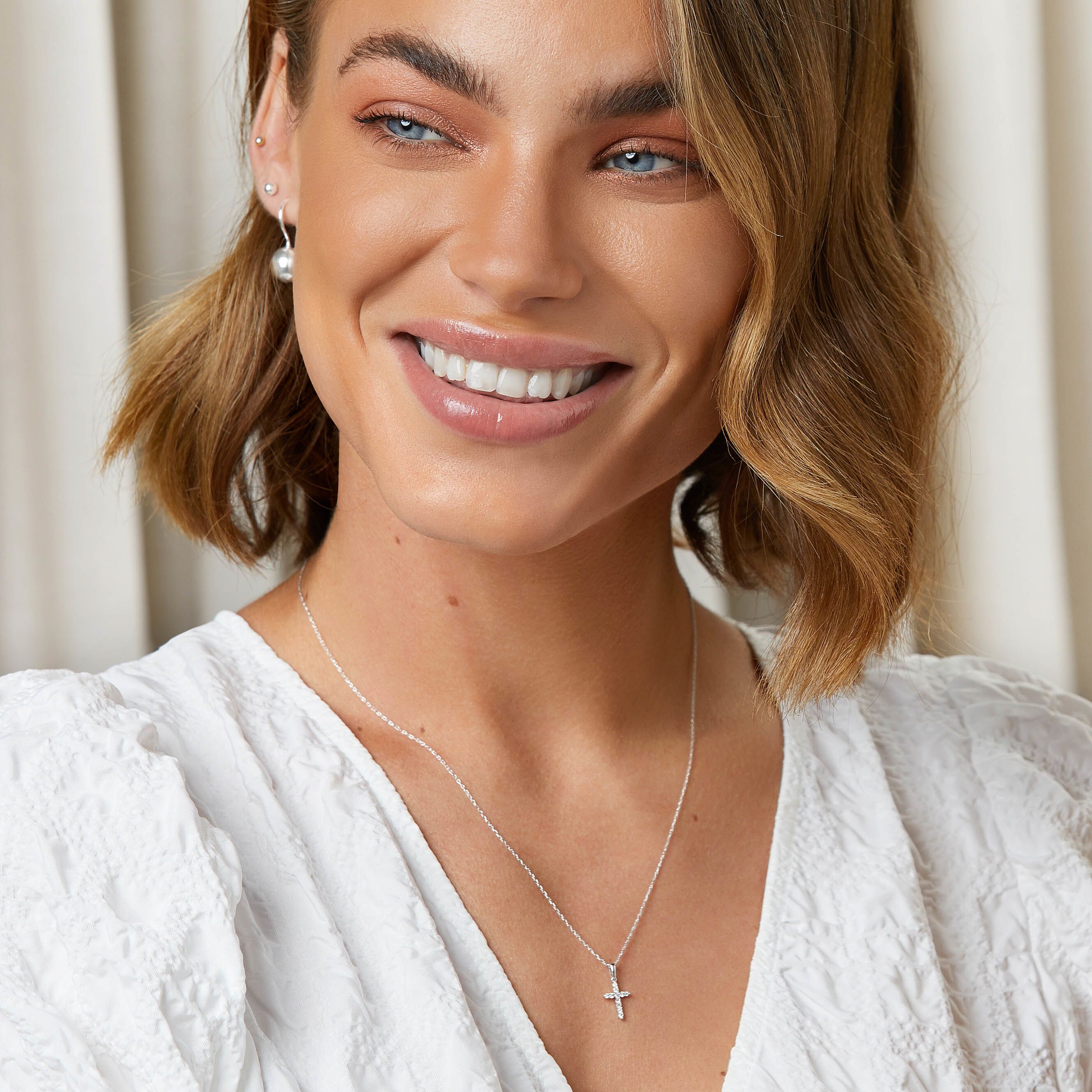 Michael hill gold cross necklace clearance