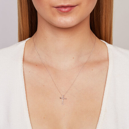 Pendant with Diamonds in 10kt White Gold Pendant with Diamonds in 10kt White Gold