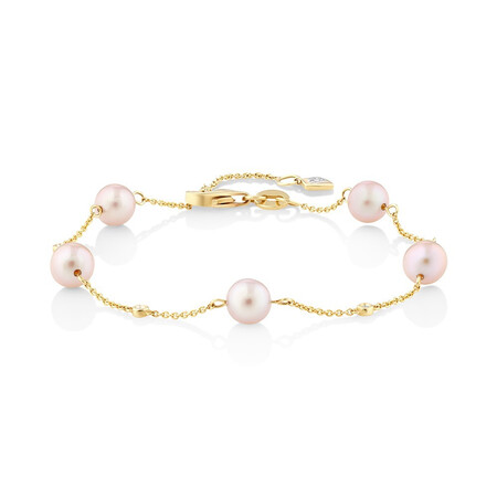 Bracelet with Cultured Freshwater Pearl & Diamonds in 10kt Yellow Gold