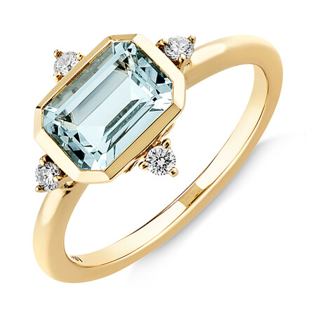 Bezel Ring with Aquamarine & Diamonds in 10kt Yellow Gold
