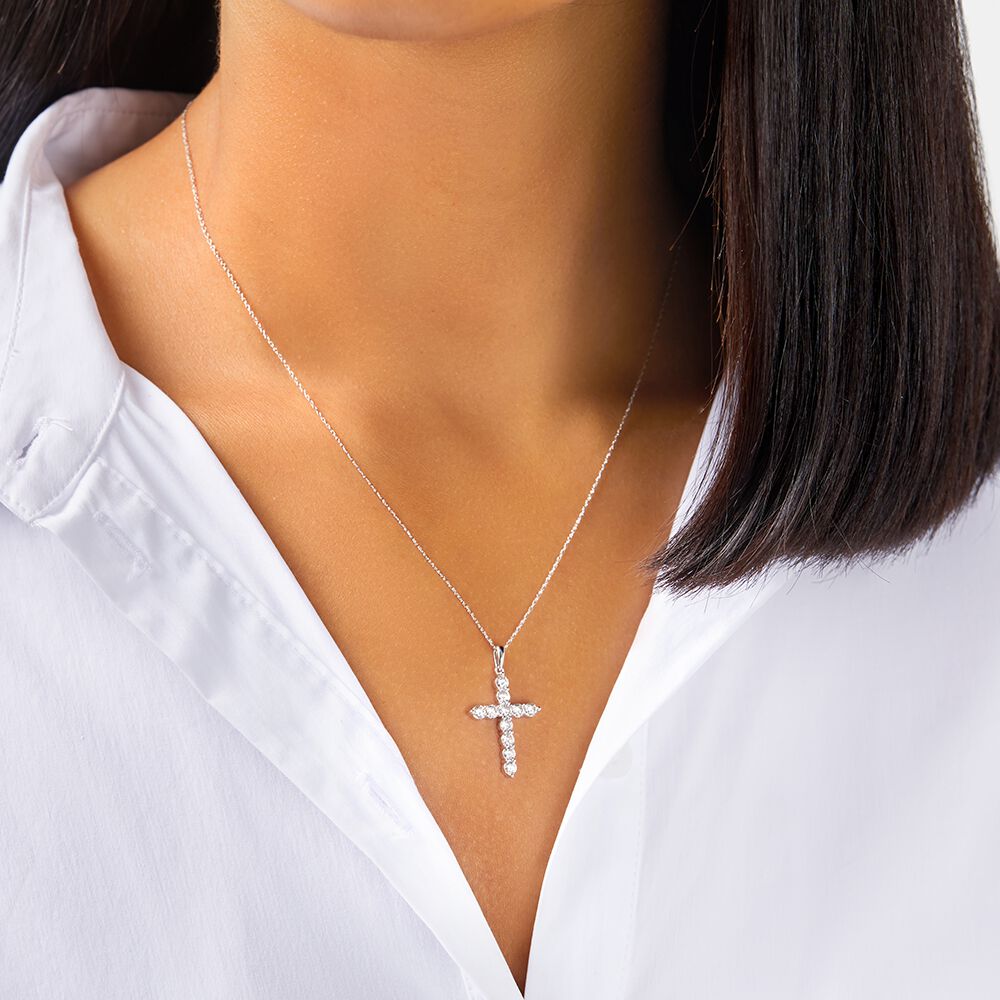 1 Carat TW of Diamonds in 10kt White Gold