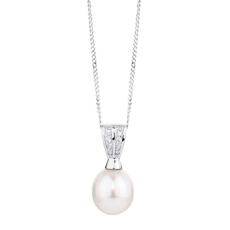 Pendant with a Cultured Freshwater Pearl & Cubic Zirconias in Sterling Silver