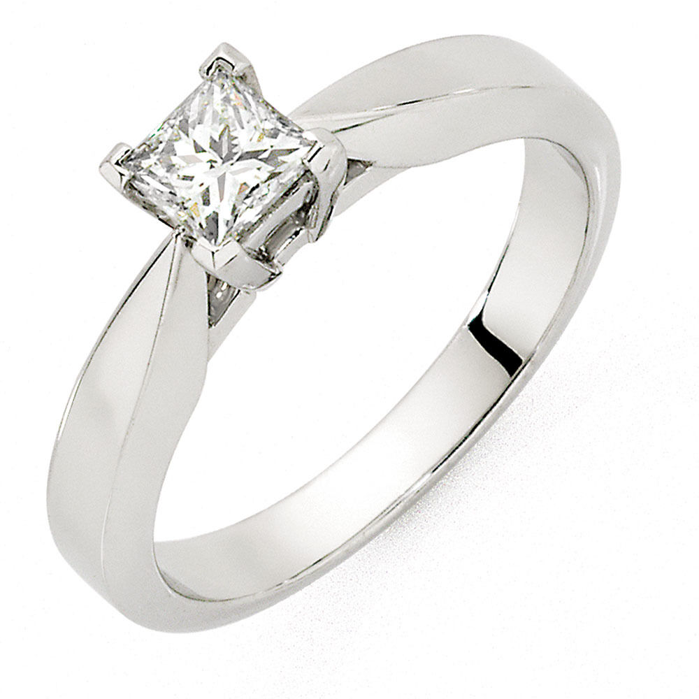 Certified Solitaire Engagement Ring with a 0.50 Carat TW of Diamond in 18ct White Gold