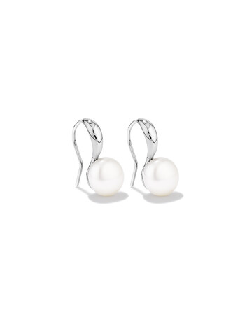 Hook Earrings with Freshwater Pearls in Sterling Silver Hook Earrings with Freshwater Pearls in Sterling Silver