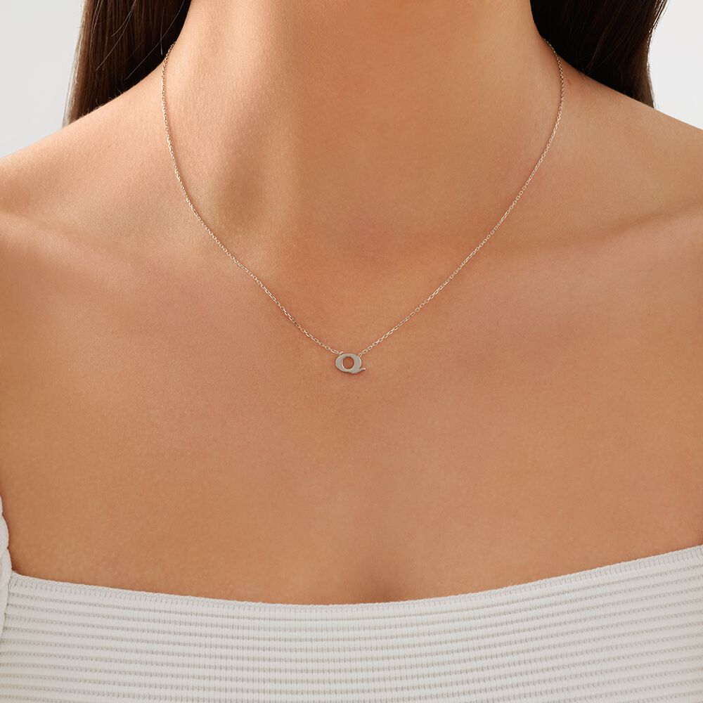 Q Initial Necklace in Sterling Silver