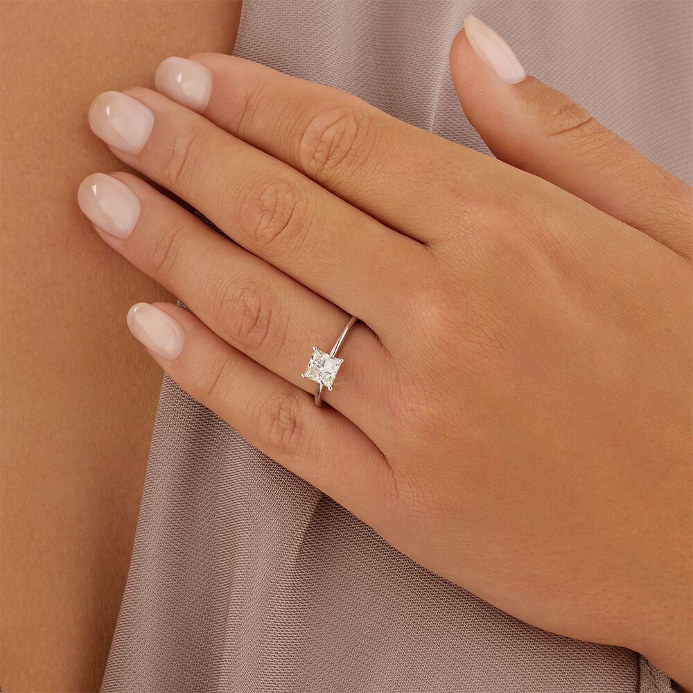 Michael hill hotsell princess cut ring