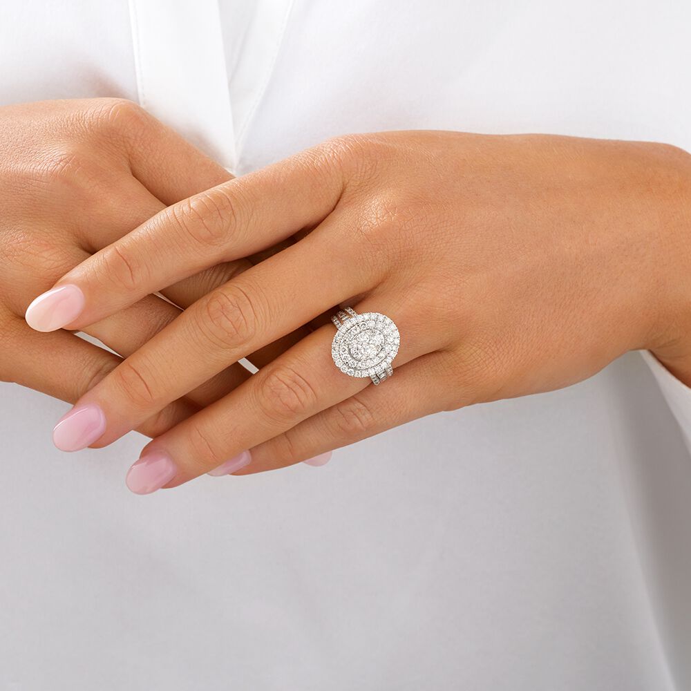 Oval Cluster Ring with 2.50 Carat TW of Diamonds in 14kt White Gold