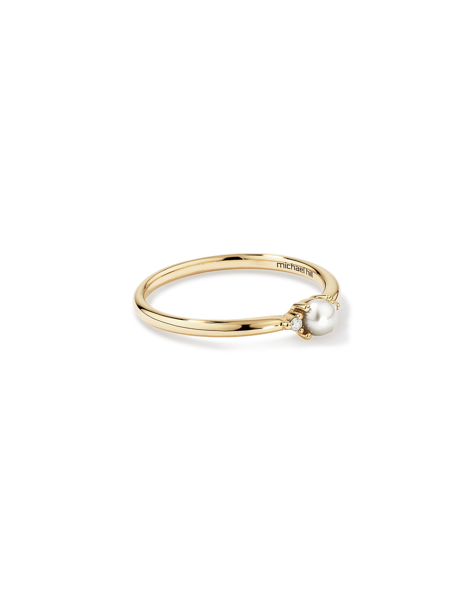 3 Stone Ring with Cultured Freshwater Pearl Diamonds in 10kt