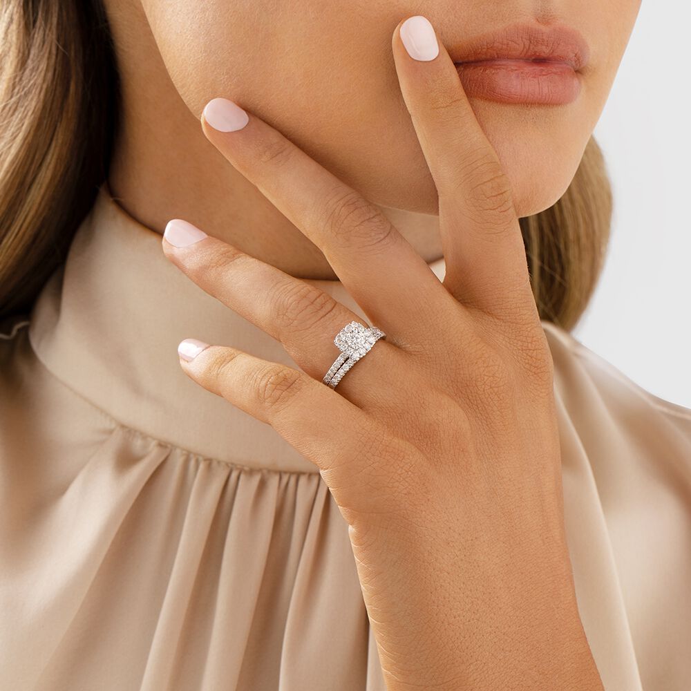 Michael hill outlet wedding set