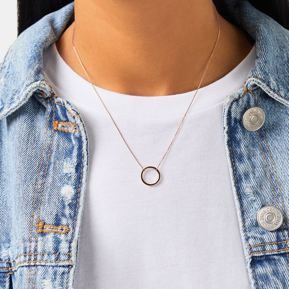 Rose gold online round necklace