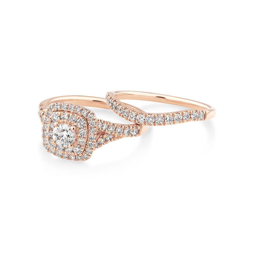 Bridal Set with 1.18 Carat TW of Diamonds in 14ct Rose Gold