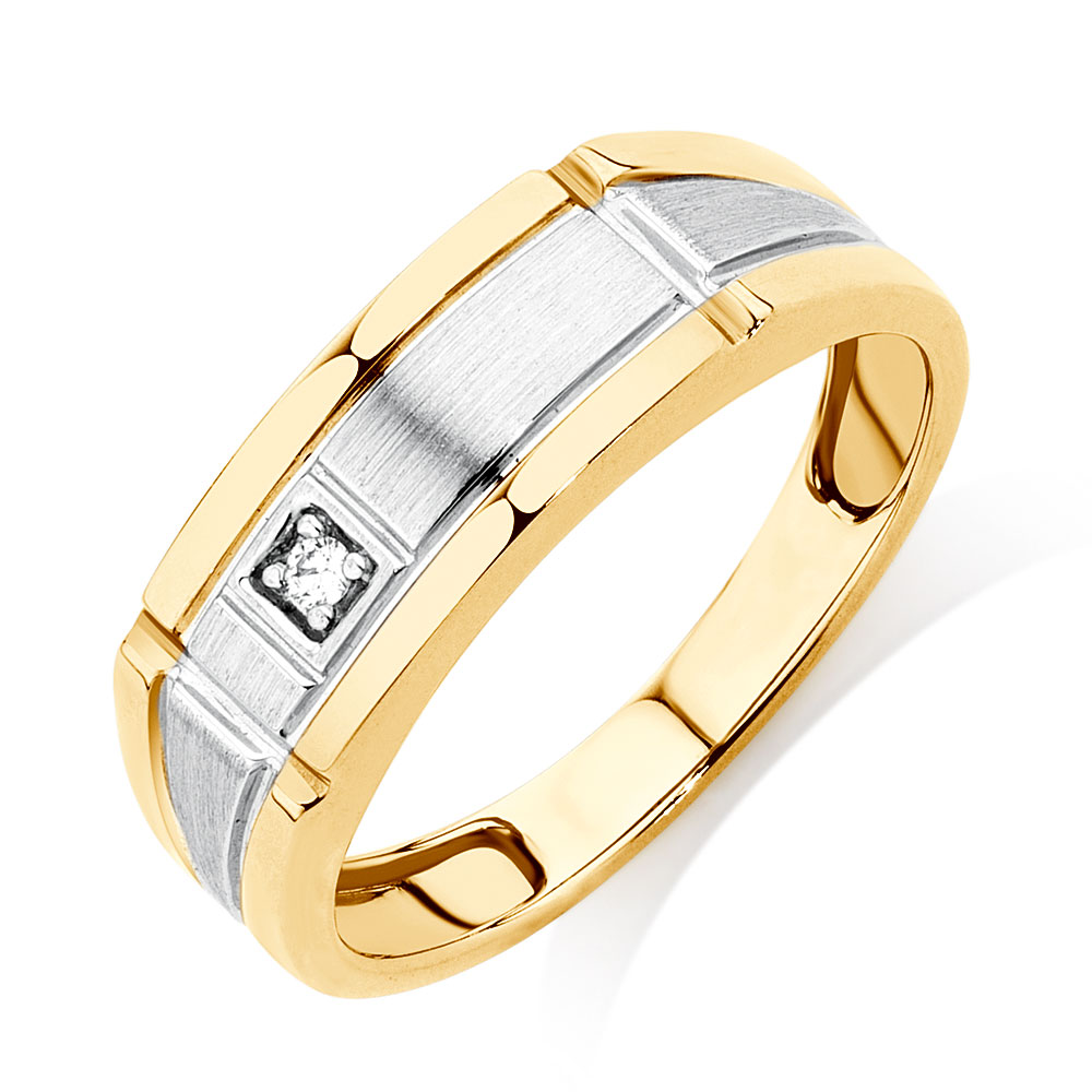 Men's Ring with a Diamond in 10ct Yellow Gold