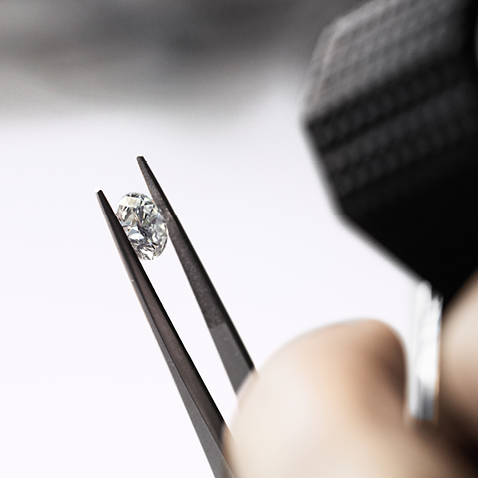 Behind the Craft: Michael Hill Solitaire Featuring Diamonds with the De Beers Code of Origin  
