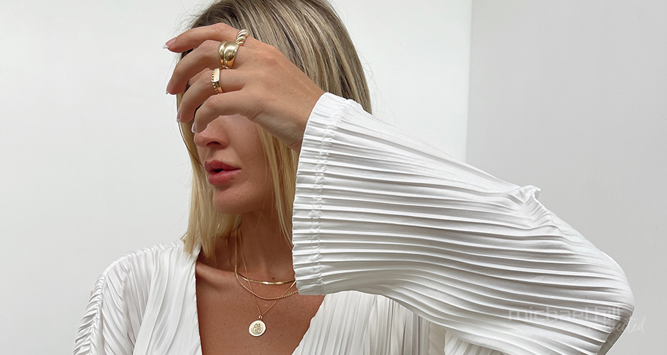 Bold in Gold: How to Style Gold Jewellery